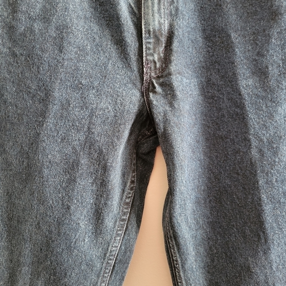 Levi's Mid Rise Jeans - Picture 2 of 12